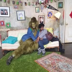 Meet your Posher, Elise